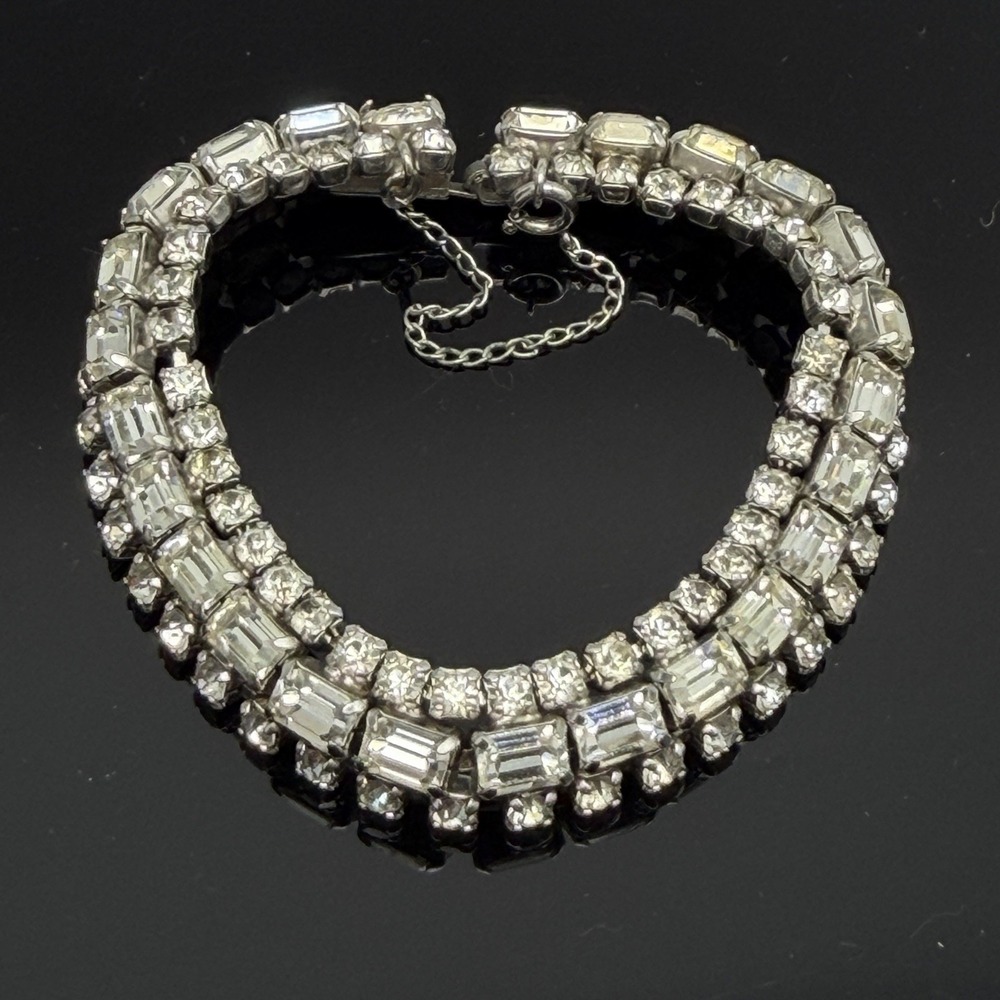 READ Vintage KRAMER Bracelet White Rhinestone Baguettes Signed 6.75"